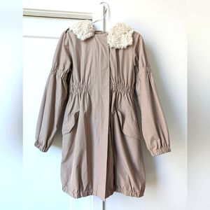 USED UNIQLO collaboration with balcony and bed coat jacket beige autumn item